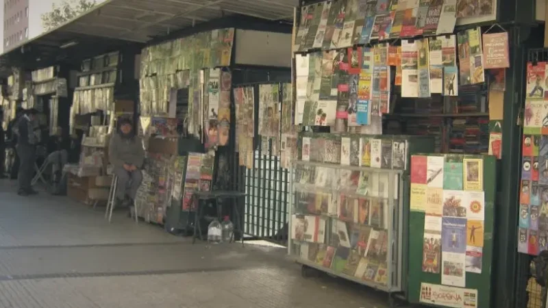 15 Local Bookstores and Stalls – Cultural browsing_(5)