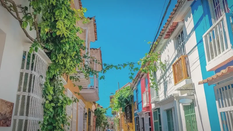 15 Photography Points – Colorful city scenes_(3)