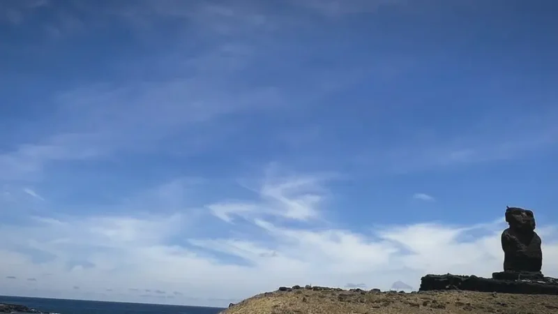 15) Quiet Coastal Corners(3)