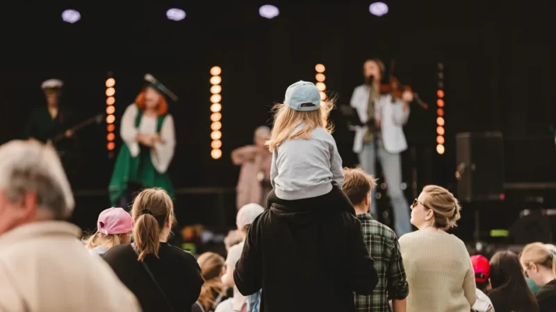 15 Seasonal Events Areas – Cultural festivals(2)