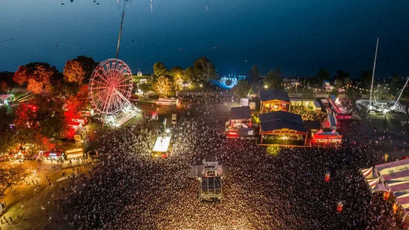 15) Summer Festival Areas(3)