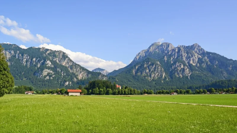 15. Grainau Village(1)