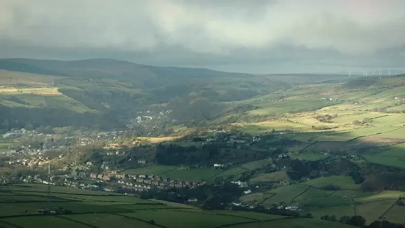 17) Calder Valley(4)