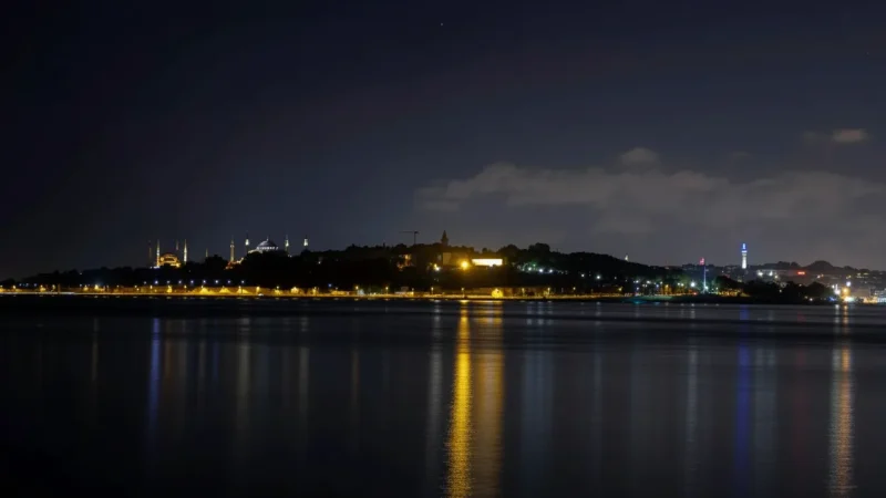 17. Salacak Coast – Photo spot facing Maiden’s Tower_(3)