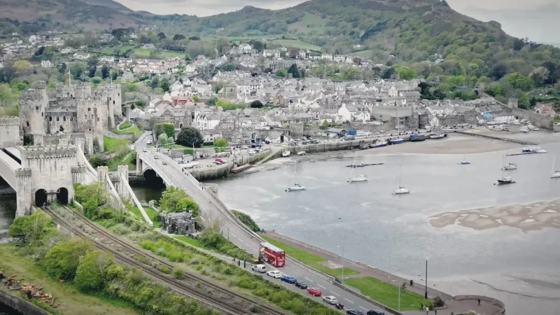 18) Conwy Suspension Bridge(1)