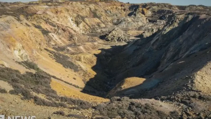 18) Parys Mountain(3)