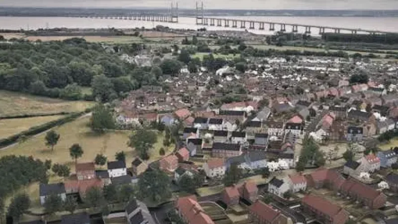 18) Redwick Village(1)