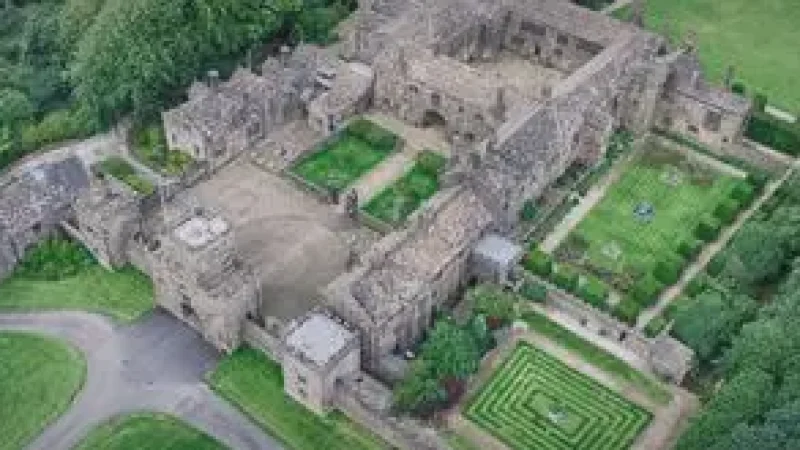 18) Samlesbury Hall(5)