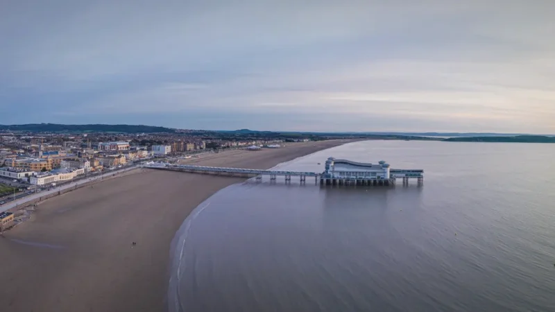18) Weston-super-Mare(5)