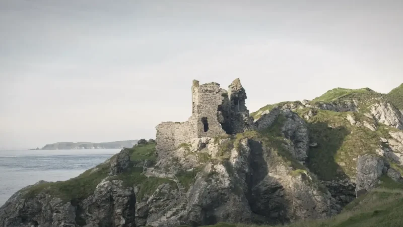 19) Kinbane Castle(1)