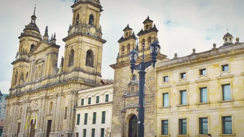 2 Bogotá Cathedral – Major religious landmark(5)