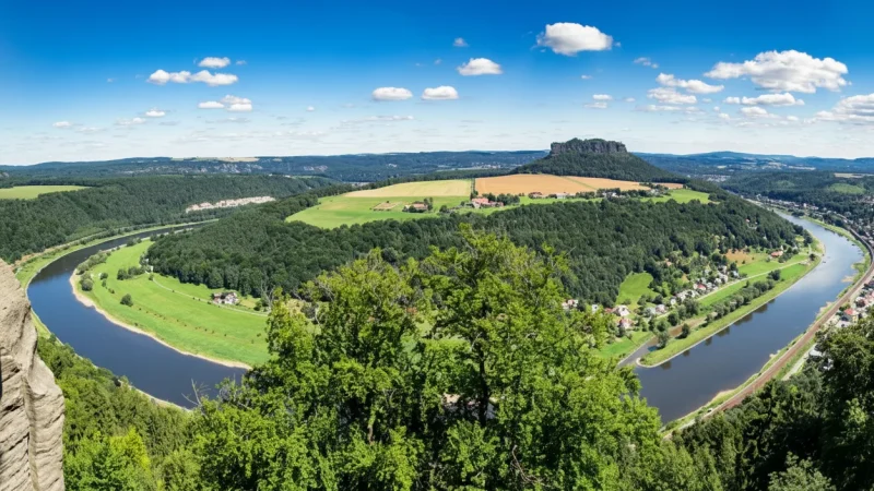 2) Konigstein Fortress(5)