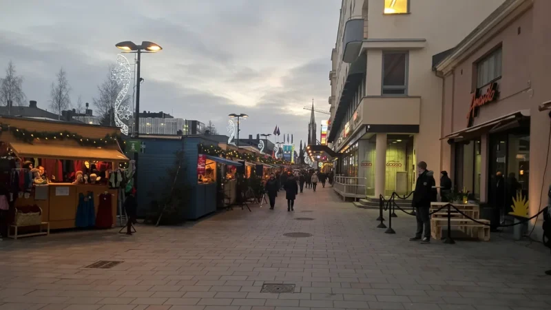 2 Mikkeli Market Square – Local food and daily life(2)