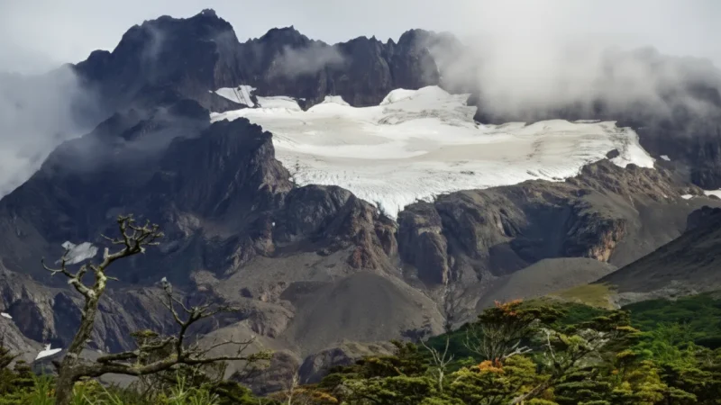 3 Martial Glacier – Mountain and ice views(1)