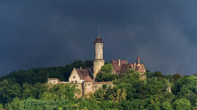 3. Altenburg Castle(3)