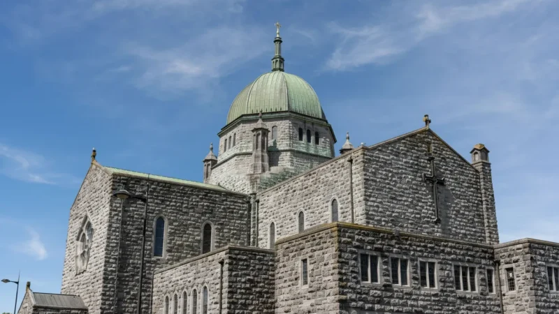 4) Galway Cathedral(1)