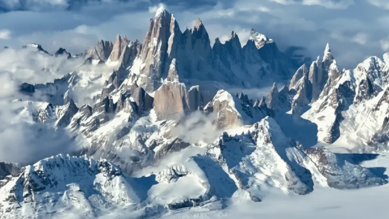 4 Mountain Viewpoints – Snowy peak views(5)