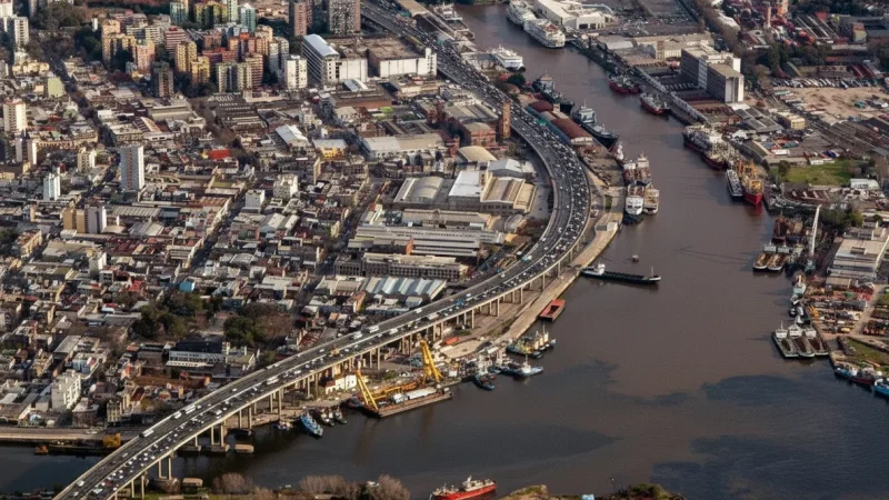 4 Old Port Area – Revitalized river zone(1)