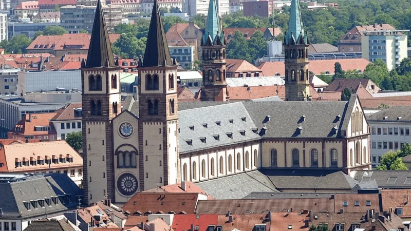 4) Wurzburg Cathedral(6)