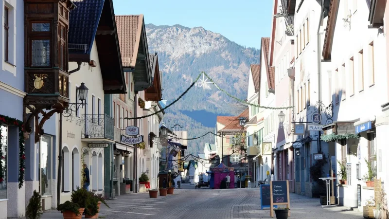 4. Garmisch Old Town(5)