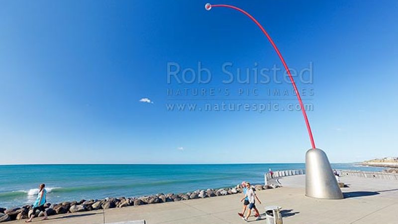Len Lye's Wind Wand, a 48-metre kinetic sculpture, on the waterfront. New Plymouth, New Plymouth Dist., NZ Stock Photo  (c)Rob Suisted, ID:48122TN00, naturespic.com/nz/pix.asp?id=48122