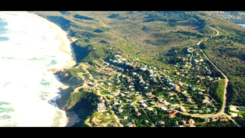 5 Brenton-on-Sea – Coastal viewpoints and beach(5)