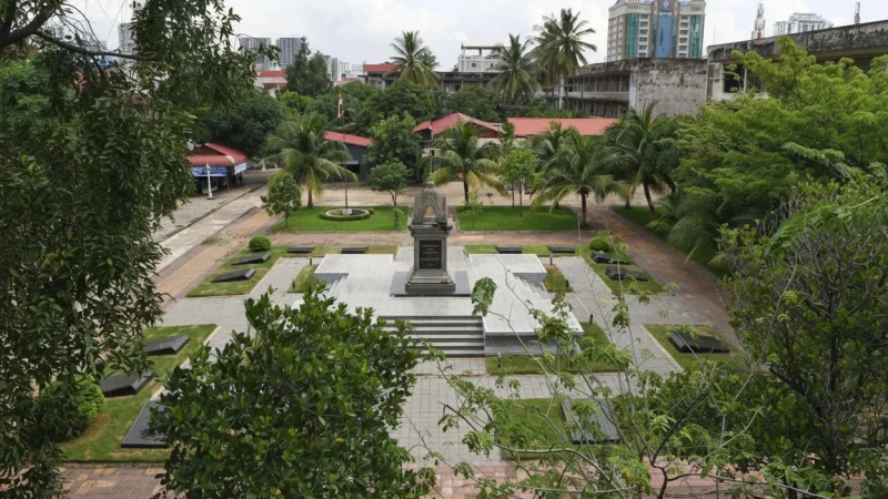 5 Victims Memorial Stupas – Tribute sites(3)