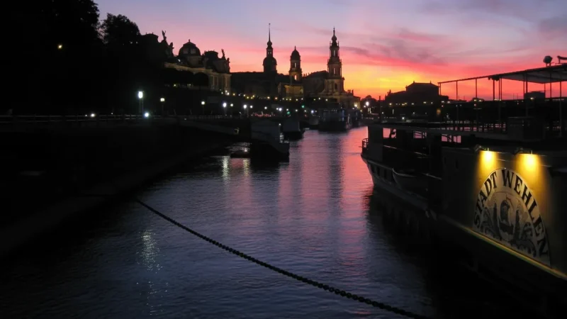 5. Brühl's Terrace(6)