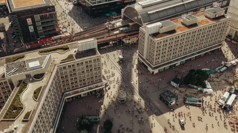 6) Alexanderplatz(4)