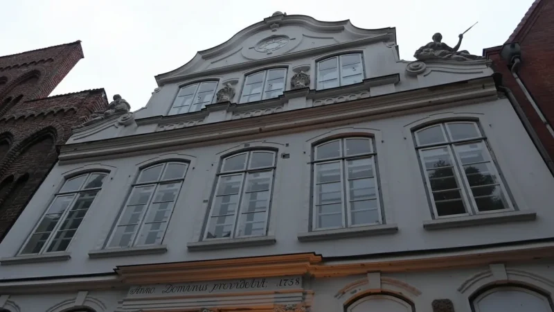 6) University of Marburg(2)