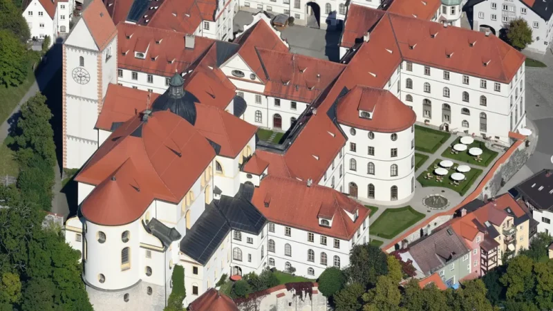 6. St. Mang's Abbey(3)