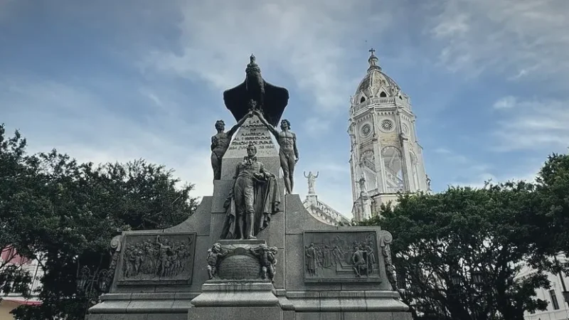 7 Independence Monuments – National history sites(1)