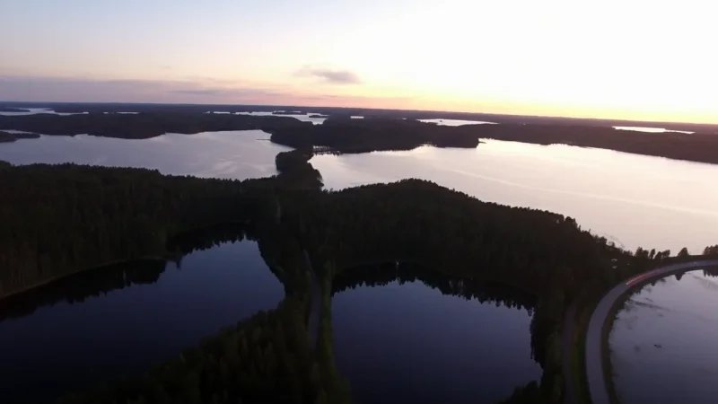 7 Photography Spots – Ridge and lake scenery(5)