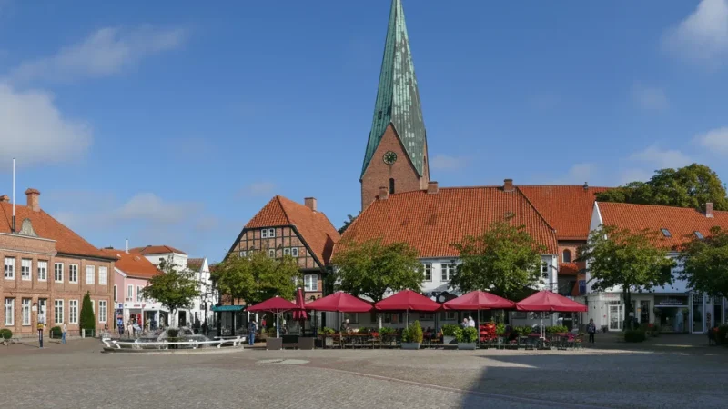 8) Eutin Old Town(2)