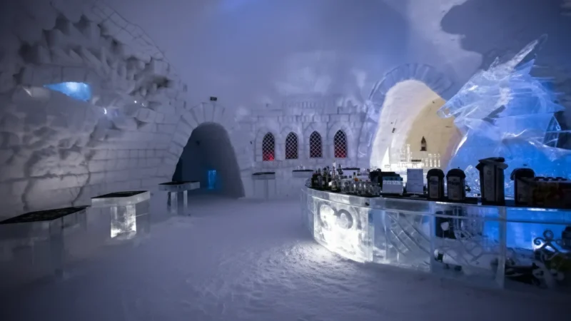 8 Ice Hotels ‒ Seasonal ice architecture(4)