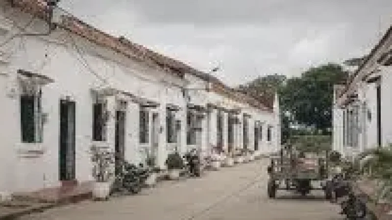 8 Old Stone Streets – Colonial walking routes(1)
