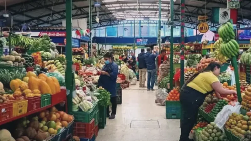 8 Paloquemao Market – Local food and fresh produce market(4)