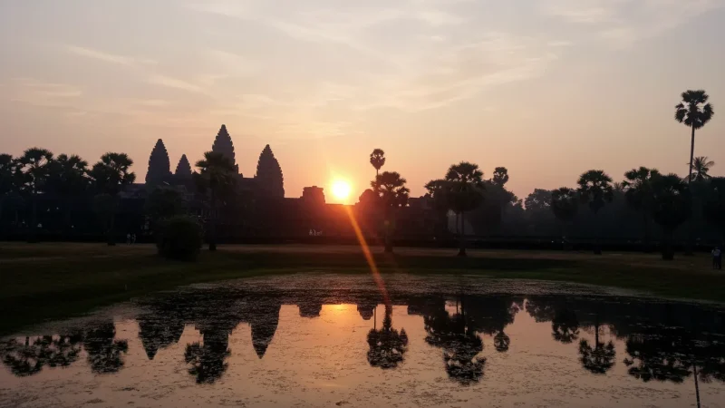 8 Sunrise Temple Views – Morning calm(6)