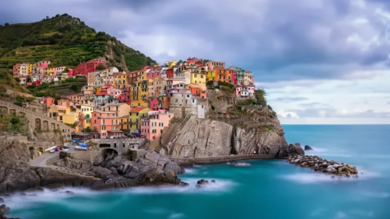 8. Photography Spots – Town and seaside scenery(1)