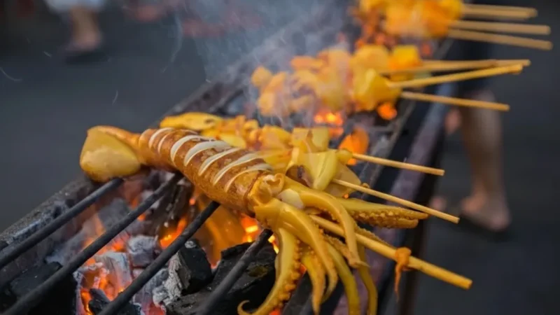 9 Local Seafood Stalls – Fresh coastal meals(4)