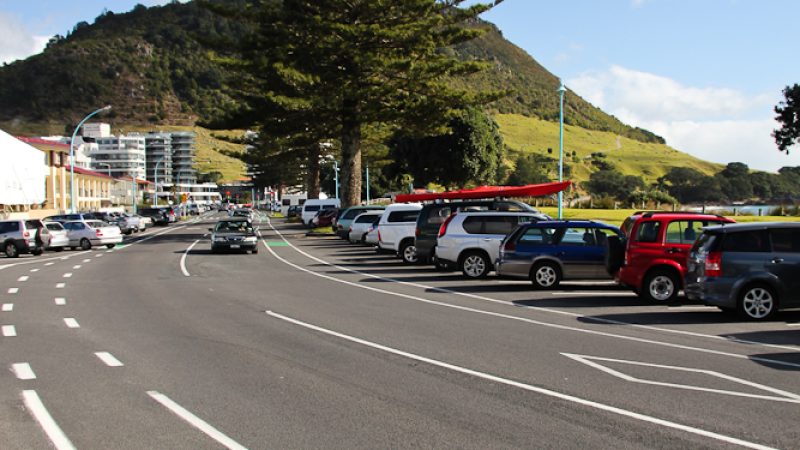 Abaconda_marine_parade_cycle_lane_mount_maunganui