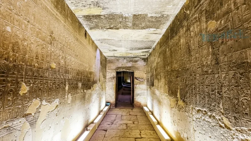 Abydos King List Wall – Famous Carved King List(2)