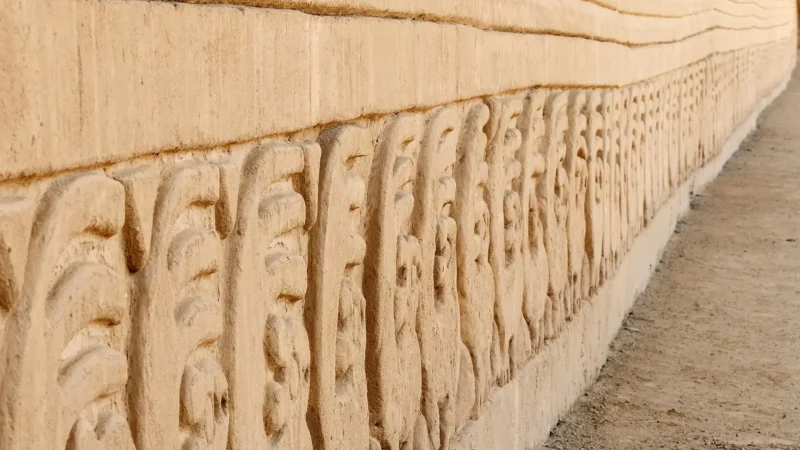 Adobe_Relief_Walls_–_Intricate_geometric_carvings__04