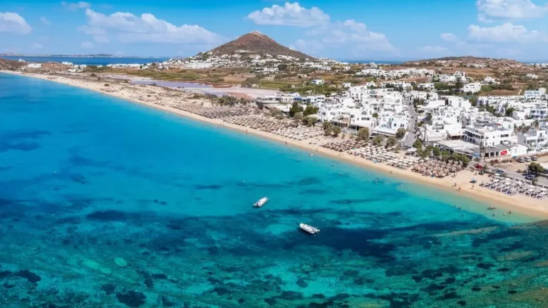 Agios_Prokopios_Beach_01
