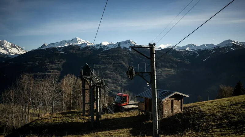 Aime-la-Plagne – Resort town with mountain views(3)