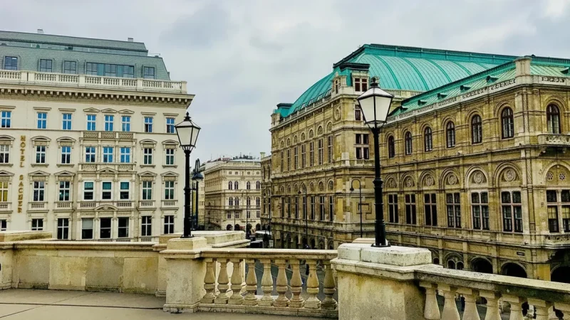 Albertina Museum – Art exhibitions and collections(1)