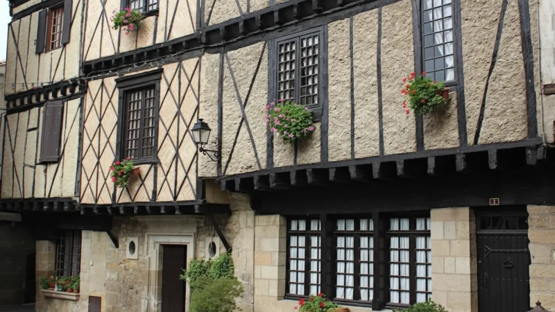 Alet-les-Bains – Ancient Village & Thermal Springs(3)