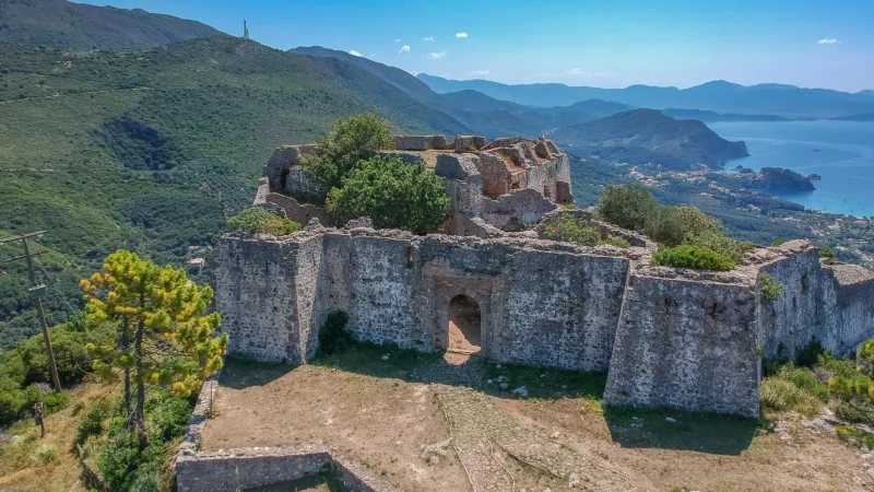 Ali_Pasha_Castle_(Anthousa)_04