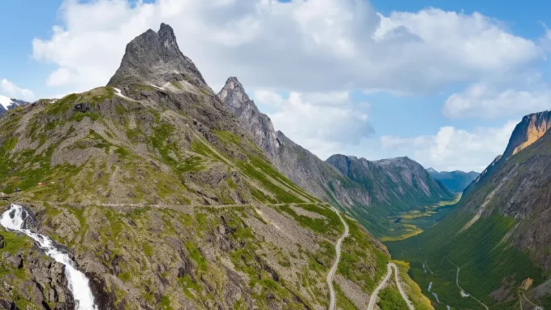 Alpine Rock Formations – Dramatic Cliffs(1)