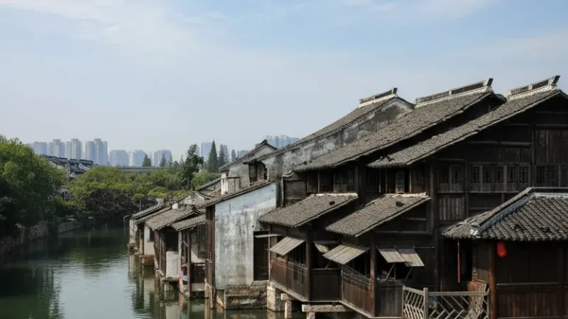 Ancient Residences – Historic wooden houses(3)